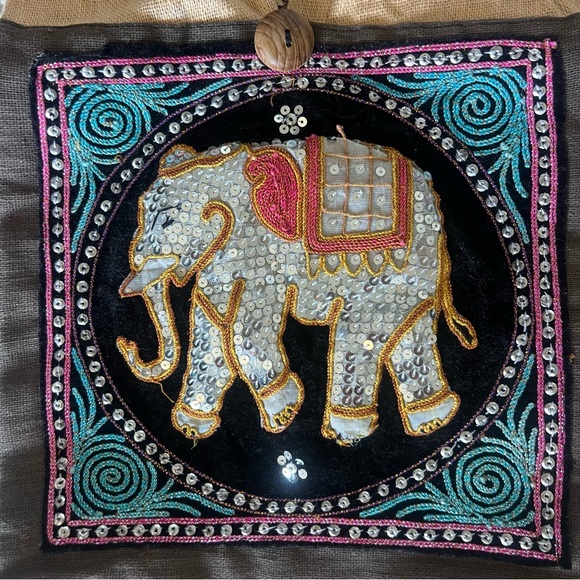 Sequin Cloth Shoulder Bag Hand Stitched Elephant - Picture 4 of 4
